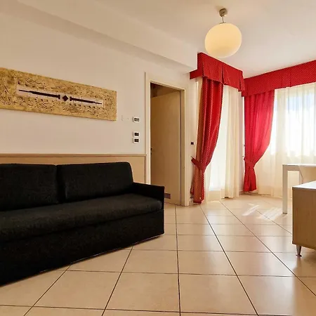 Ashanti Aparthotel Wellness&Spa Bibione Exterior photo